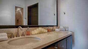 Villa Vegas by Cabo Platinum