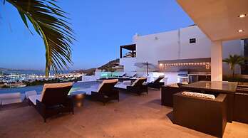 Villa Vegas by Cabo Platinum