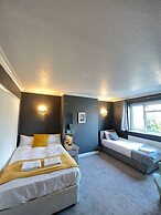 Airport Garden Rooms