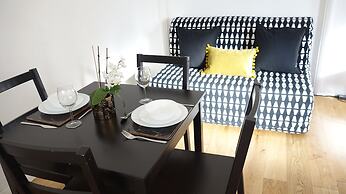 Airport Garden Rooms