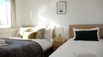 Airport Garden Rooms