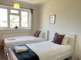 Airport Garden Rooms