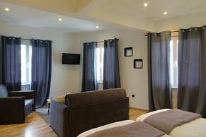 The Athens Version Luxury Suites