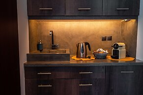 The Athens Version Luxury Suites