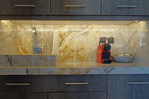 The Athens Version Luxury Suites