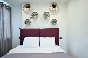 The Athens Version Luxury Suites