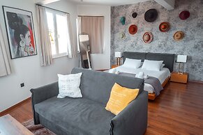 The Athens Version Luxury Suites