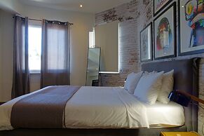 The Athens Version Luxury Suites