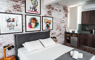 The Athens Version Luxury Suites