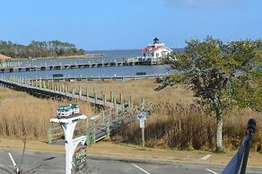 Roanoke Island Inn