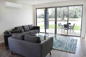 cluBarham Golf Resort