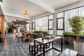 Dali Yanqingshanju Inn