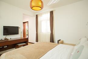 Dali Yanqingshanju Inn