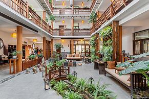 Dali Yanqingshanju Inn