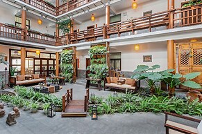 Dali Yanqingshanju Inn