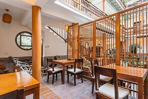 Dali Yanqingshanju Inn