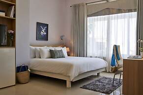 The Wind Resort - Tropical Hillside Escape