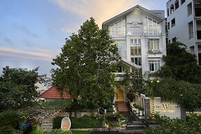 The Wind Resort - Tropical Hillside Escape