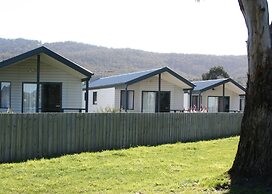 Snug Beach Cabin And Caravan Park