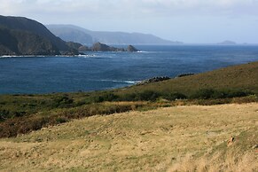 Snug Beach Cabin And Caravan Park