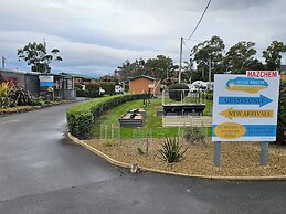 Snug Beach Cabin And Caravan Park