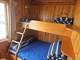 Snug Beach Cabin And Caravan Park