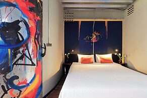 MeStyle Garage Hotel Bangkok