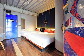 MeStyle Garage Hotel Bangkok