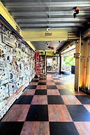 MeStyle Garage Hotel Bangkok