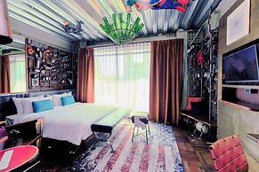 MeStyle Garage Hotel Bangkok