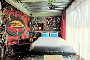 MeStyle Garage Hotel Bangkok