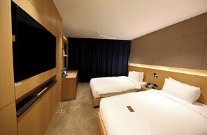 Sea Cruise Hotel