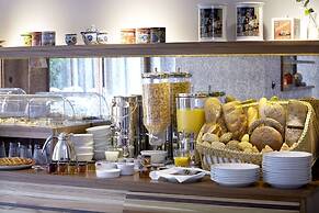 Apollon Library Suites