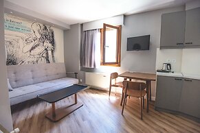 Apollon Library Suites