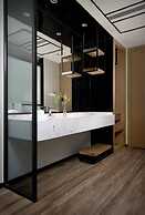 City Inn OCT Loft Branch