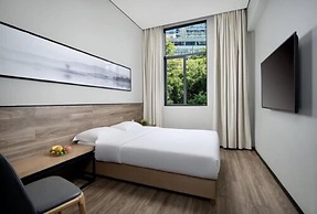 City Inn OCT Loft Branch