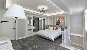 City Inn OCT Loft Branch