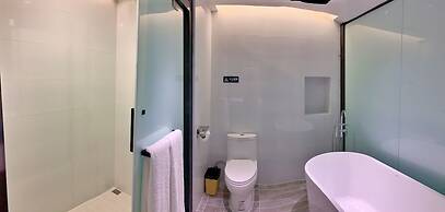 City Inn OCT Loft Branch