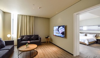 City Inn OCT Loft Branch