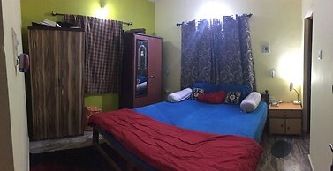 Ocean Waves Mom's Guest House