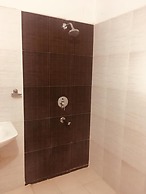 Ocean Waves Mom's Guest House