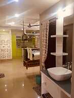 Ocean Waves Mom's Guest House