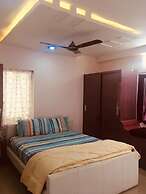 Ocean Waves Mom's Guest House