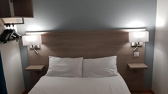 Brit Hotel Clermont L'Herault