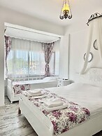 Aisem By Hire Alacati