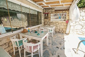 Aisem By Hire Alacati