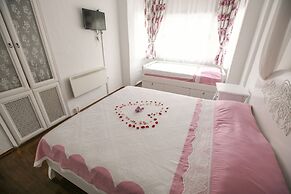 Aisem By Hire Alacati