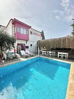 Aisem By Hire Alacati
