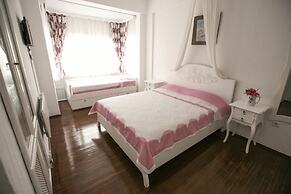 Aisem By Hire Alacati