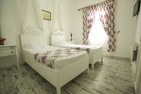 Aisem By Hire Alacati